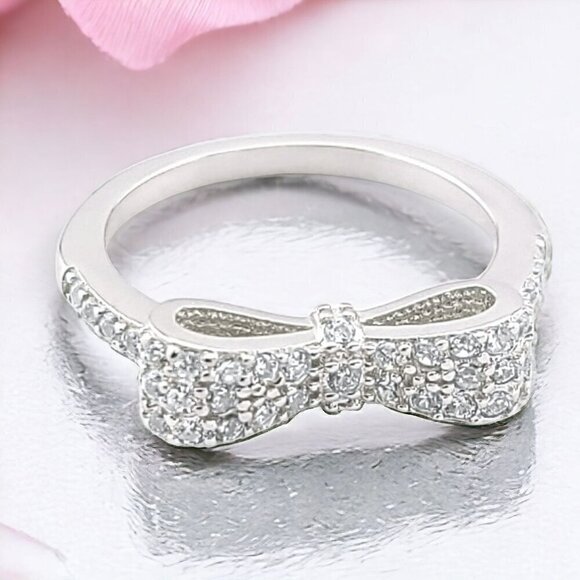 NWT Fashion Women's 925 Sterling Silver Clear Stone CZ Bow Tie Ring - Picture 2 of 6